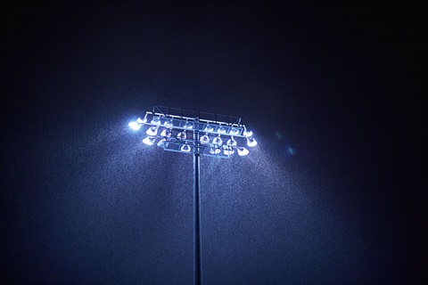 dark-sky-and-floodlight-in-rain-