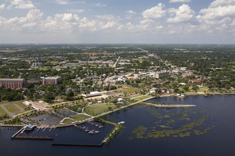 Kissimmee Lakefront Park